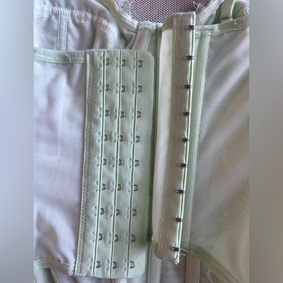 UO- Out from Under Modern Love Corset Top Medium - Picture 8 of 12